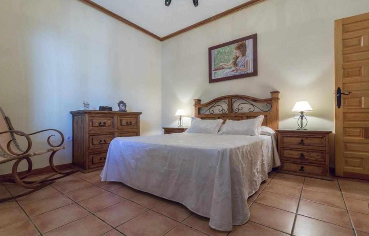 Argamasilla de Alba Casa Rural La Del Alba Seria מראה חיצוני תמונה