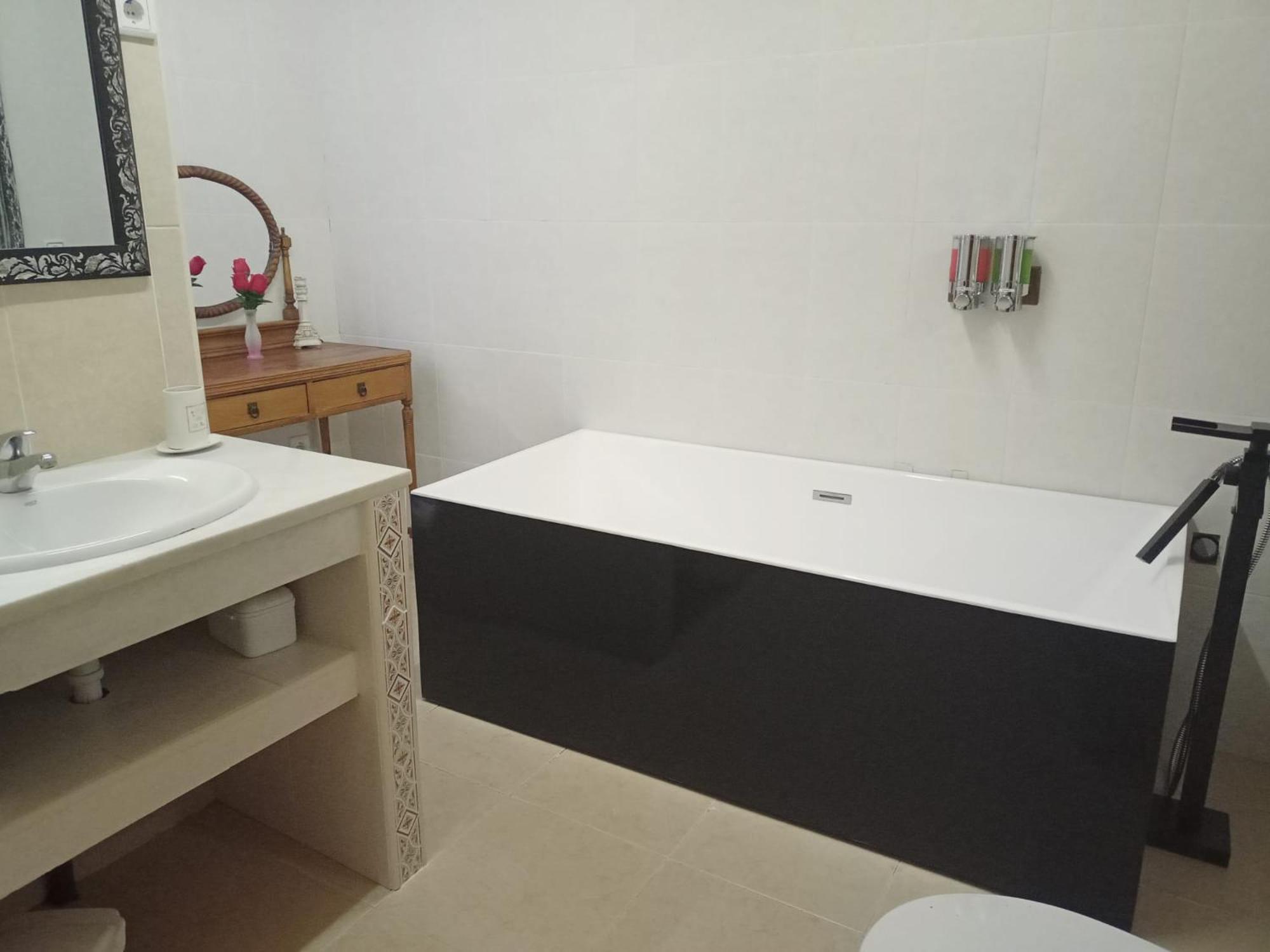 Argamasilla de Alba Casa Rural La Del Alba Seria מראה חיצוני תמונה