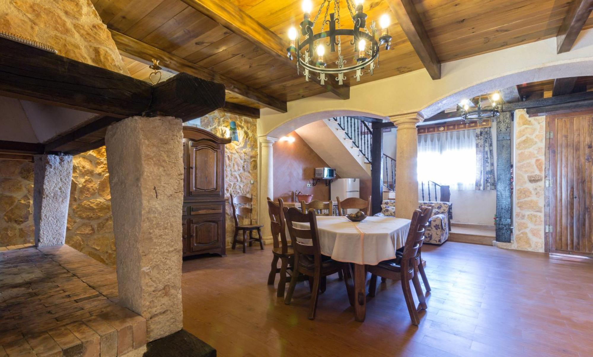 Argamasilla de Alba Casa Rural La Del Alba Seria מראה חיצוני תמונה